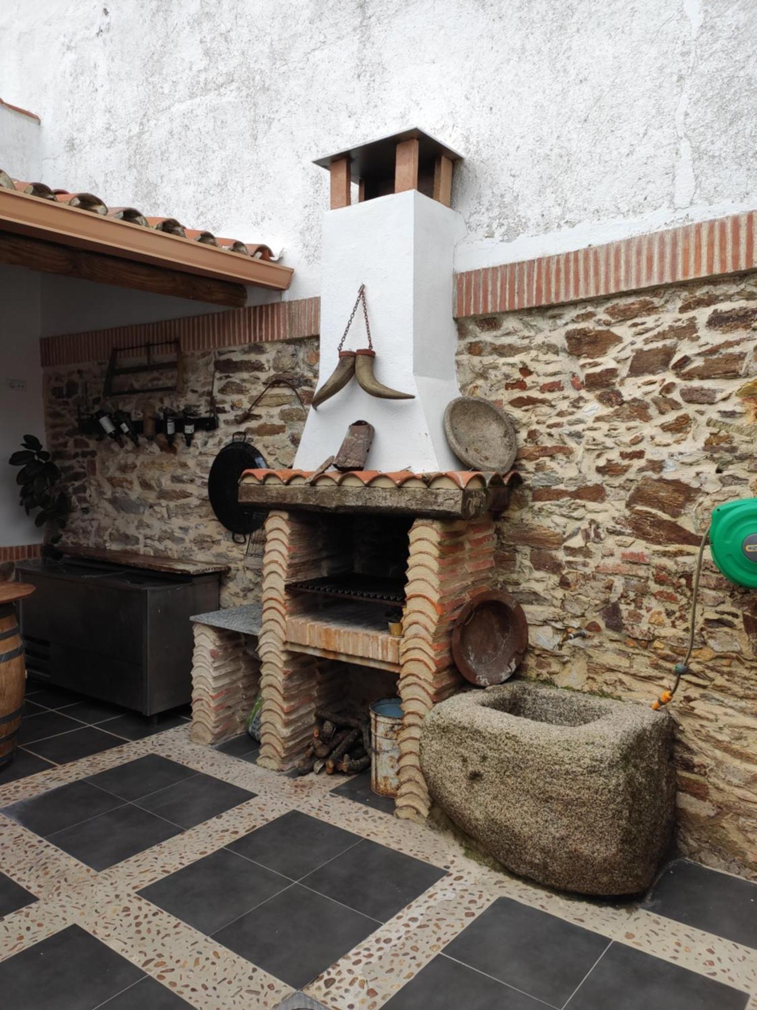 Casa Rural La Carriona Сегура-де-Леон Экстерьер фото