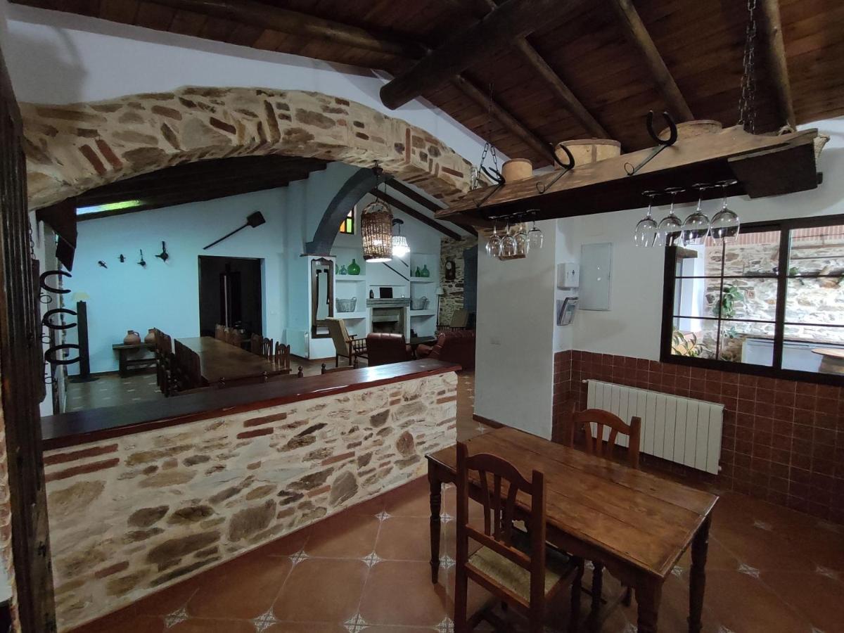 Casa Rural La Carriona Сегура-де-Леон Экстерьер фото